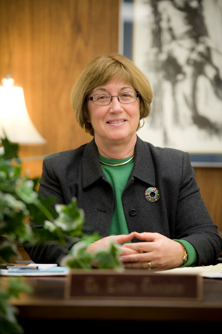 Dr. Linda G. Dunham