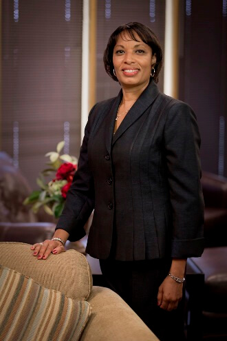 Dr. Sandra Richardson